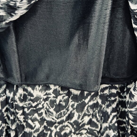 Rafael‎ Womens XL Black White Animal Print Lace Hem A Line Skirt Mob Wife Style - Picture 5 of 9